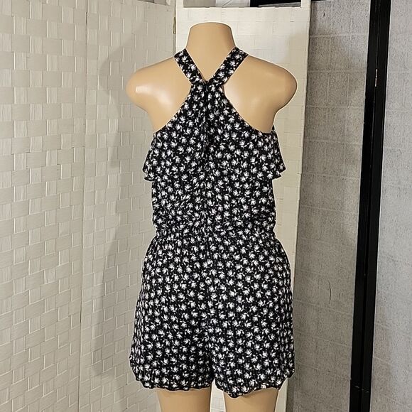 ANN TAYLOR LOFT HALTER FLORAL PRINT DESIGN TIE NECK SLEEVELESS WOMEN"S ROMPER - Picture 8 of 14